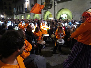 Fires 2015. Ball de la Cercavila del Preg&oacute; a la pla&ccedil;a del Vi