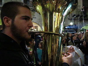 Fires 2015. Ball de la Cercavila del Preg&oacute; a la pla&ccedil;a del Vi