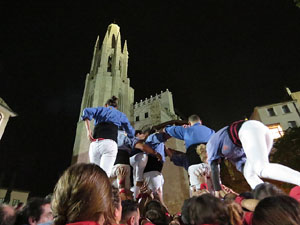 Fires 2015. Els castells de vig&iacute;lia, amb els Marrecs de Salt i Castellers de l'Alt Maresme