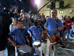 Fires 2015. Els castells de vig&iacute;lia, amb els Marrecs de Salt i Castellers de l'Alt Maresme