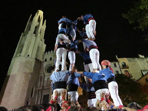 Fires 2015. Els castells de vig&iacute;lia, amb els Marrecs de Salt i Castellers de l'Alt Maresme