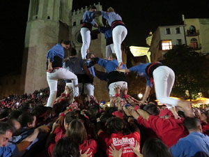 Fires 2015. Els castells de vig&iacute;lia, amb els Marrecs de Salt i Castellers de l'Alt Maresme