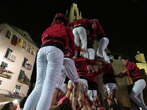 Fires 2015. Els castells de vig&iacute;lia, amb els Marrecs de Salt i Castellers de l'Alt Maresme