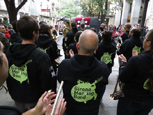 Fires 2015. Penjada del Tarl&agrave; a l'Argenteria amb la Mula Baba i la Girona Marxing Band