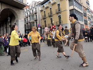 Girona10 2016. Cercavila de gegants i capgrossos amb Fal&middot;lera Gironina