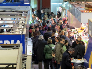 Girona10 2016. Tastets gastron&ograve;mics al Mercat del Lle&oacute; de Girona