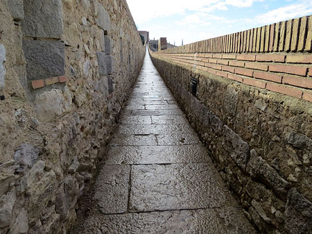 Girona, llindar d'Europa