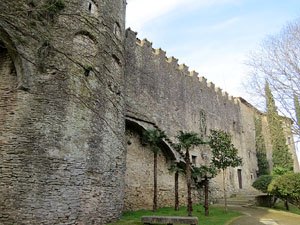 Itinerari de la Muralla. Des del baluard de Sant Crist&ograve;fol al portal de Sobreportes