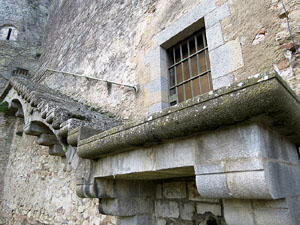 Itinerari de la Muralla. Des del baluard de Sant Crist&ograve;fol al portal de Sobreportes