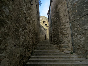 Itinerari de la Muralla. Muralles i defenses d'&egrave;poca romana (segle I aC i segle III dC)