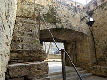 El portal exterior