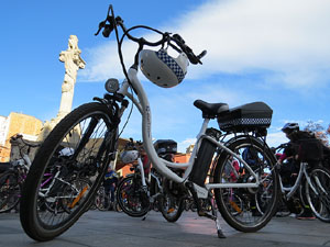 Bicicletada de Reis organitzada pel col&middot;lectiu Moute en bici