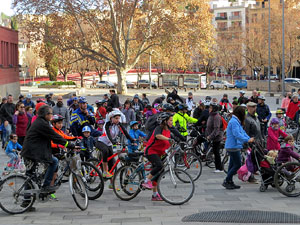 Bicicletada de Reis organitzada pel col&middot;lectiu Moute en bici