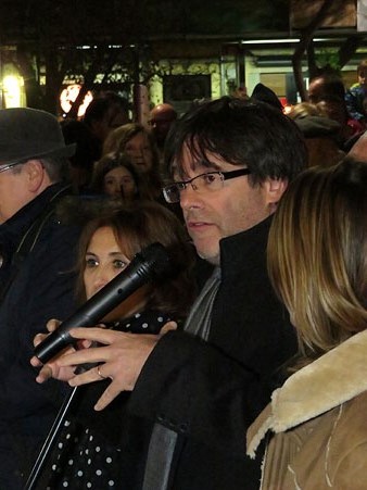 L'alcalde de Girona, Carles Puigdemont, durant l'encesa dels llums de Nadal a la pla&ccedil;a Catalunya