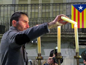 Nadal 2015 a Girona. Encesa de les llums de Hanukk&agrave; a la pla&ccedil;a del Vi