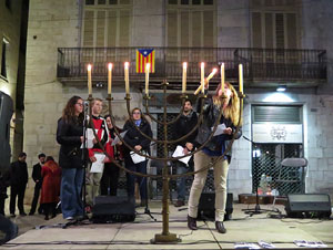 Nadal 2015 a Girona. Encesa de les llums de Hanukk&agrave; a la pla&ccedil;a del Vi