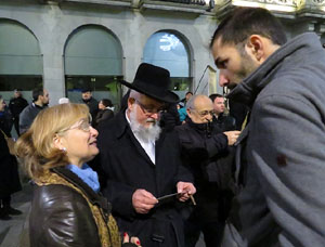 Nadal 2015 a Girona. Encesa de les llums de Hanukk&agrave; a la pla&ccedil;a del Vi