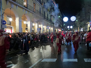 La Cavalcada de Reis 2016. Desfilada pels carrers de la ciutat, fins la pla&ccedil;a del Vi