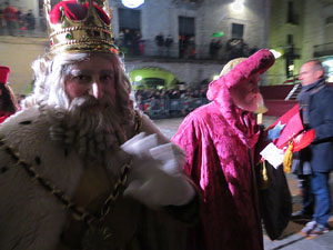 La Cavalcada de Reis 2016. Arribada a la pla&ccedil;a del Vi i rebuda de l'alcalde