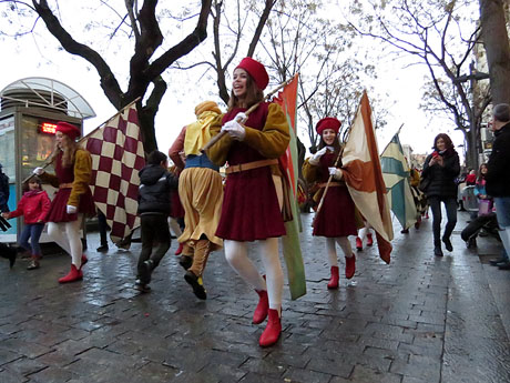 La Cavalcada de Reis 2015. La precavalcada pels carrers de Girona