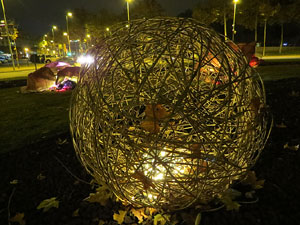 Nadal 2015 a Girona. Decoraci&oacute; nadalenca a les rotondes d'entrada a Girona