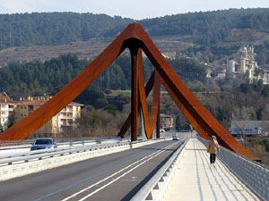 Ponts de Girona. El pont de l'Aurora en el l&iacute;mit dels barris de Pedret i Pont Major