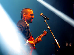 Sant Jordi 2016 a Girona. Concert de Sant Jordi amb Celtas Cortos, Blaumut i Ter&agrave;pia de Shock