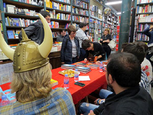 Sant Jordi 2016 a la Llibreria Geli. Signatures de llibres