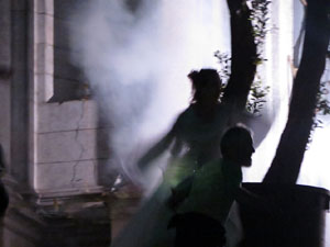Temps de Flors 2016. Espectacle Lymbus, a c&agrave;rrec de Comediants, a les escales de Sant Feliu