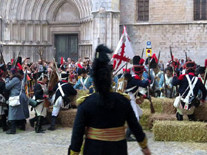 VIII Festa Reviu els Setges Napole&ograve;nics de Girona. Escena 5. La Pla&ccedil;a dels Ap&ograve;stols