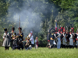 VIII Festa Reviu els Setges Napole&ograve;nics de Girona. Recreaci&oacute; d'una batalla al Parc de les Ribes del Ter