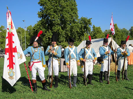 VIII Festa Reviu els Setges Napole&ograve;nics de Girona. Campament al Parc de les Ribes del Ter