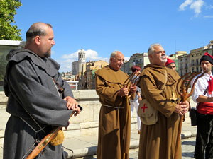 VIII Festa Reviu els Setges Napole&ograve;nics de Girona. Desfilada pels carrers del Barri Vell