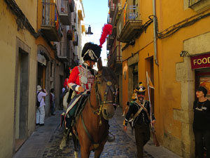 VIII Festa Reviu els Setges Napole&ograve;nics de Girona. Desfilada pels carrers del Barri Vell