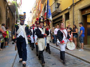 VIII Festa Reviu els Setges Napole&ograve;nics de Girona. Desfilada pels carrers del Barri Vell