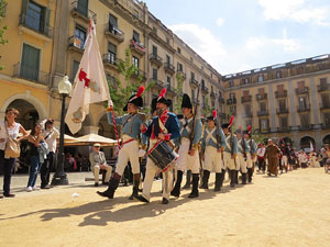 VIII Festa Reviu els Setges Napole&ograve;nics de Girona. Presentaci&oacute; dels grups de recreaci&oacute;
