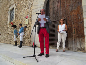 VIII Festa Reviu els Setges Napole&ograve;nics de Girona. Inici de la recreaci&oacute; a la pla&ccedil;a de Sant Dom&egrave;nec