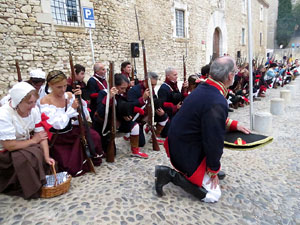 VIII Festa Reviu els Setges Napole&ograve;nics de Girona. Inici de la recreaci&oacute; a la pla&ccedil;a de Sant Dom&egrave;nec