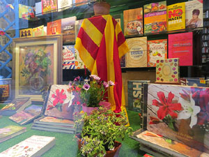 Aparador maig: Temps de Flors