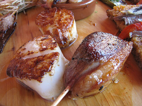 Broquetes de magret d'&agrave;nec i vieires