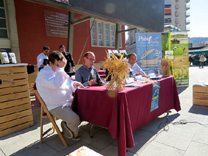 Presentaci&oacute; de les XXIV Jornades Gastron&ograve;miques Pals i la cuina de l'arr&ograve;s al  Mercat del Lle&oacute;