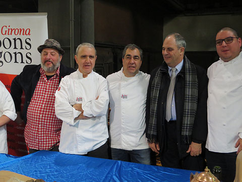 Un moment de la presentaci&oacute; de les jornades de la t&ograve;fona
