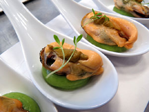 Presentaci&oacute; de les XI Jornades gastron&ograve;miques de la t&ograve;fona 2017 a l'Aula Gastron&ograve;mica del Mercat del Lle&oacute;