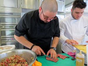Presentaci&oacute; de les XI Jornades gastron&ograve;miques de la t&ograve;fona 2017 a l'Aula Gastron&ograve;mica del Mercat del Lle&oacute;