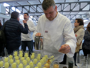 Presentaci&oacute; de les XI Jornades gastron&ograve;miques de la t&ograve;fona 2017 a l'Aula Gastron&ograve;mica del Mercat del Lle&oacute;