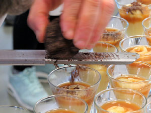 Presentaci&oacute; de les XI Jornades gastron&ograve;miques de la t&ograve;fona 2017 a l'Aula Gastron&ograve;mica del Mercat del Lle&oacute;