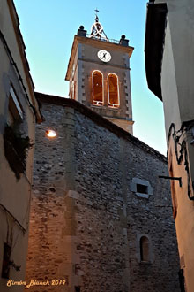 Carrer del casc antic de Bescan&oacute;. 2019
