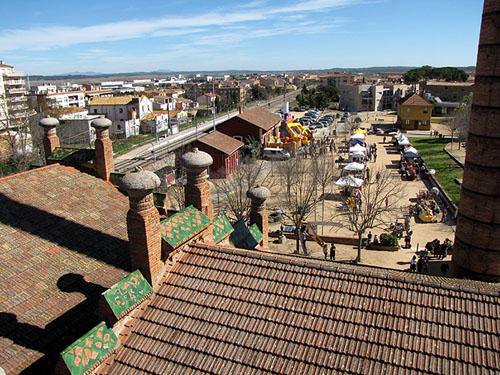 Vista parcial de la Fira des de la terrassa de La F&agrave;brica, durant la visita dels instagramers