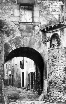 Portal del carrer de l'Hospital. 1911-1936