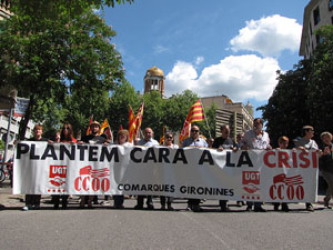 Manifestaci&oacute; de l'1 de maig pels carrers de Girona